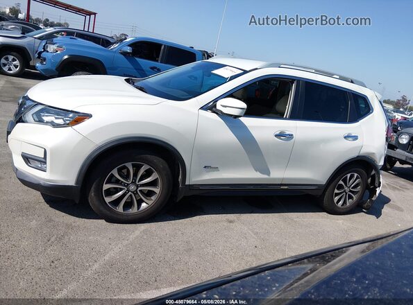 5N1ET2MT8HC804713 2017 NISSAN ROGUE HYBRID White Սալոնի հետևի տեսք