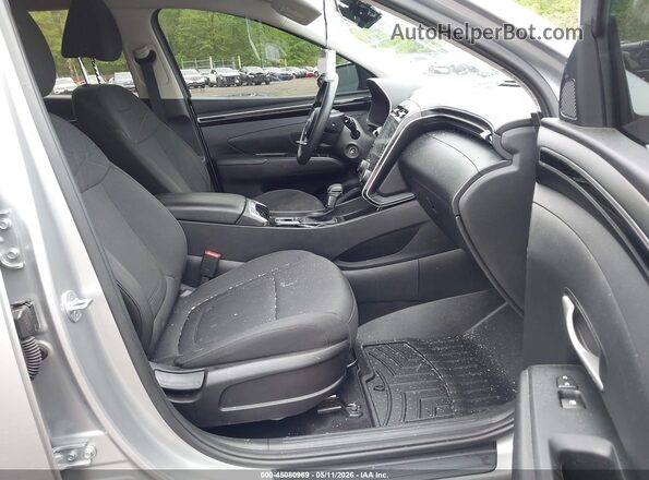 5NMJA3AE2NH012901 2022 HYUNDAI TUCSON Silver Front interior view