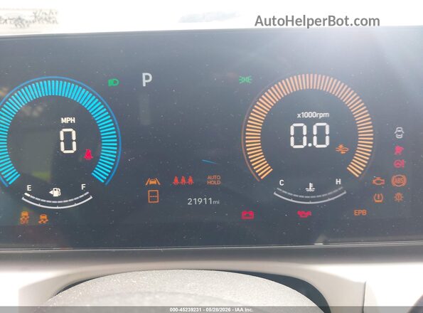 5NMJACDEXSH557686 2025 HYUNDAI TUCSON White Հետևի նստատեղերի տեսք