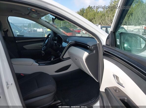 5NMJB3AE9NH081386 2022 HYUNDAI TUCSON White წინა სალონის ხედი