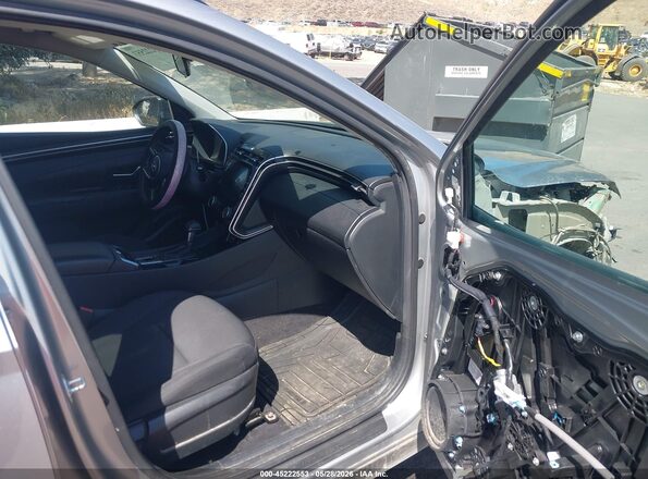 5NMJBCAE2NH146997 2022 HYUNDAI TUCSON Silver 