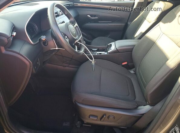 5NMJBCAE4NH132857 2022 HYUNDAI TUCSON Gray Widok wnętrza z przodu