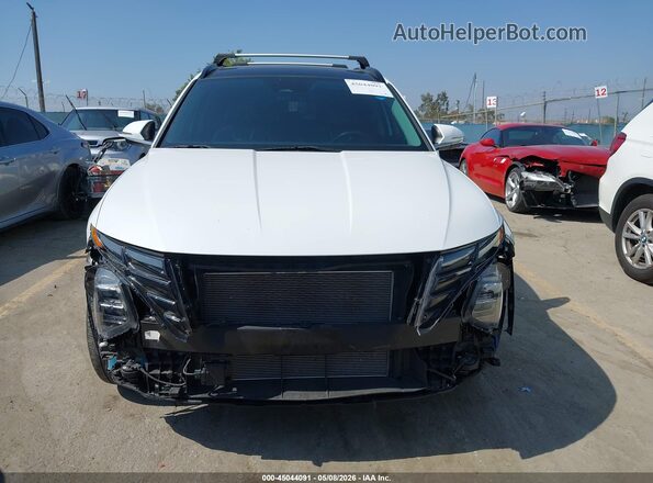 5NMJECAE0NH074074 2022 HYUNDAI TUCSON White Սալոնի հետևի տեսք