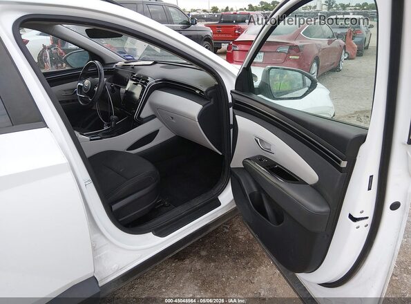 5NMJF3AE6NH062279 2022 HYUNDAI TUCSON White წინა სალონის ხედი