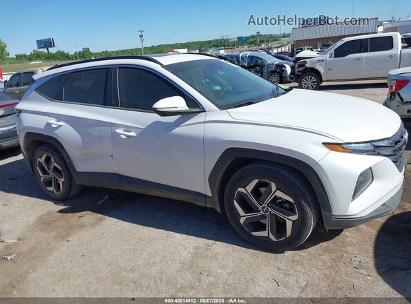 5NMJF3AE6NH096660 2022 HYUNDAI TUCSON White Vista interior trasera