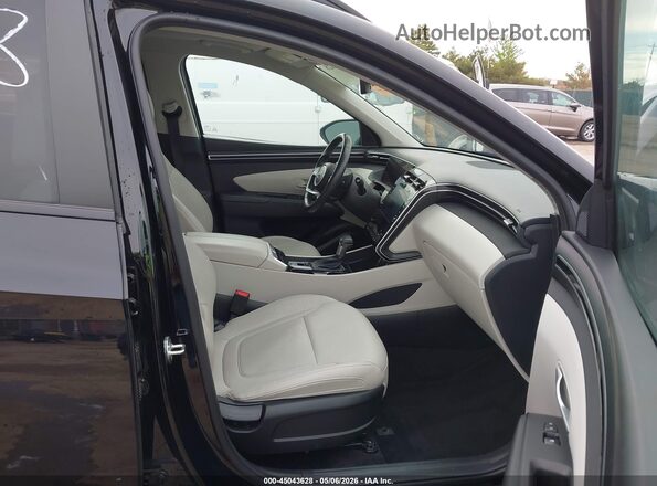 5NMJFCAEXPH195906 2023 HYUNDAI TUCSON Black Вид салону спереду