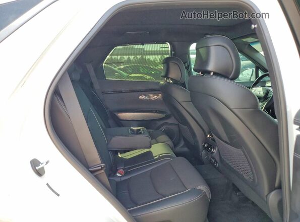 5NMMADTB7SH032109 2025 GENESIS GV70 White Vista interior trasera