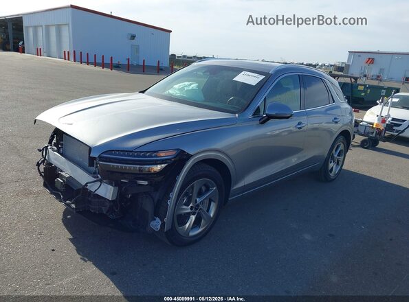 5NMMBDTB8TH040654 2026 GENESIS GV70 Silver წინა მარცხენა ხედი სამი მეოთხედიდან