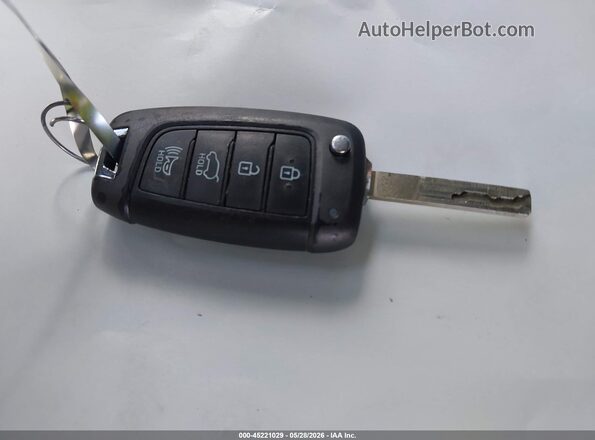5NMS23AD2KH134159 2019 HYUNDAI SANTA FE White Widok deski rozdzielczej