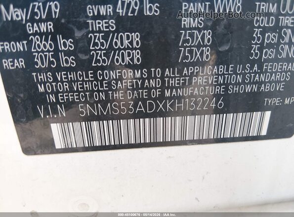5NMS53ADXKH132246 2019 HYUNDAI SANTA FE White Widok komory silnika