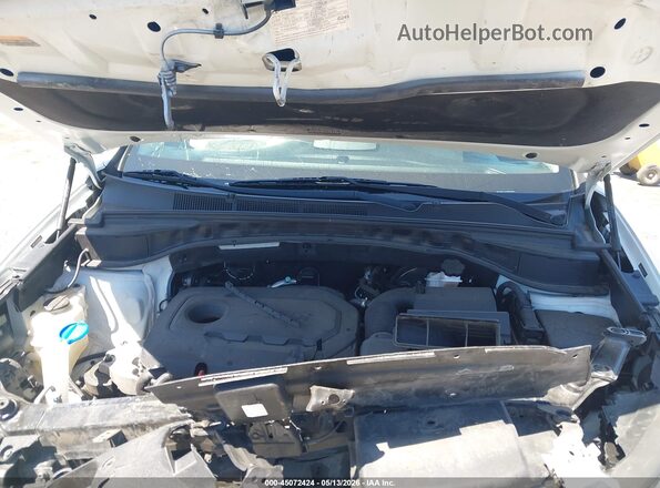 5NMZTDLB0JH063068 2018 HYUNDAI SANTA FE SPORT White Вид ззаду