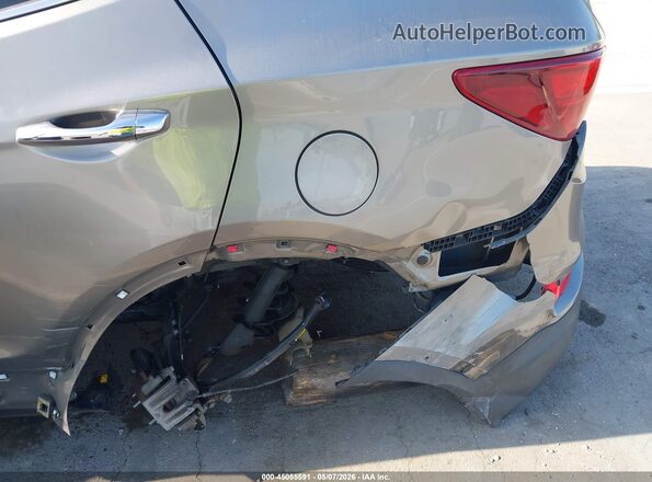 5NMZU3LB7HH040677 2017 HYUNDAI SANTA FE SPORT Silver Vista frontal
