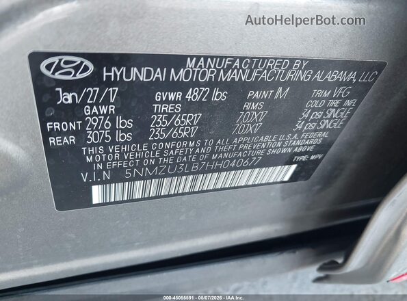 5NMZU3LB7HH040677 2017 HYUNDAI SANTA FE SPORT Silver Vista del compartimento del motor