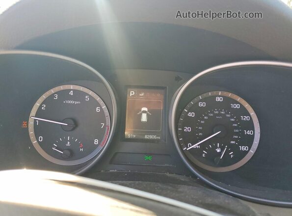 5NMZUDLB3JH068892 2018 HYUNDAI SANTA White 