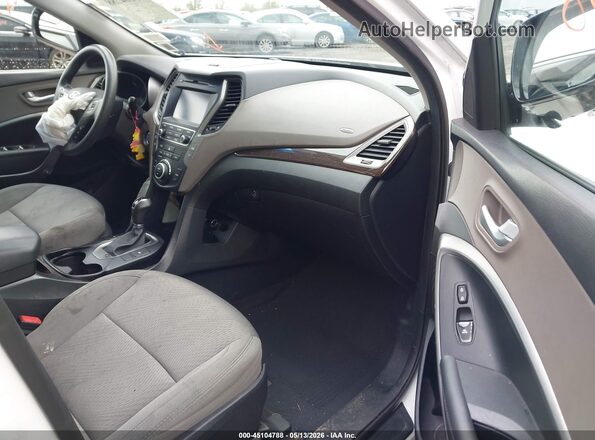 5NMZUDLB5JH078176 2018 HYUNDAI SANTA FE SPORT White Вид салону спереду