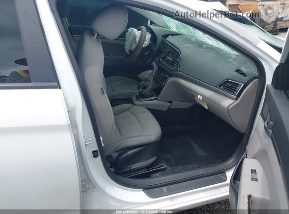 5NPD74LF0HH088406 2017 HYUNDAI ELANTRA White 