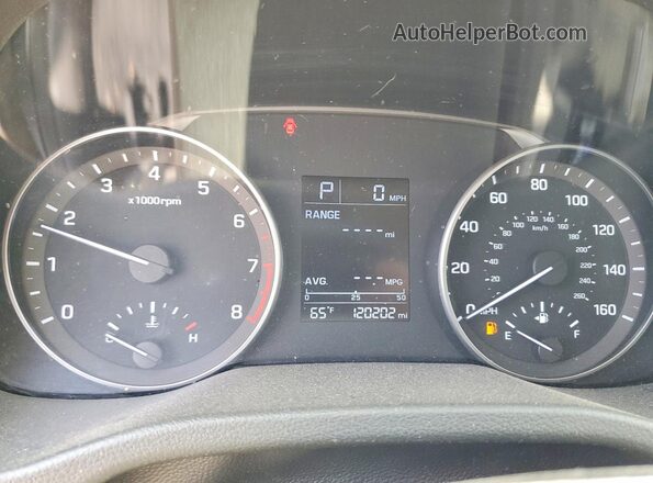 5NPD74LF0HH111733 2017 HYUNDAI ELANTRA White 