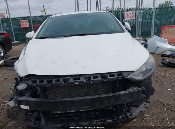 5NPD74LF1HH195206 2017 HYUNDAI ELANTRA Белый Вид задней части салона