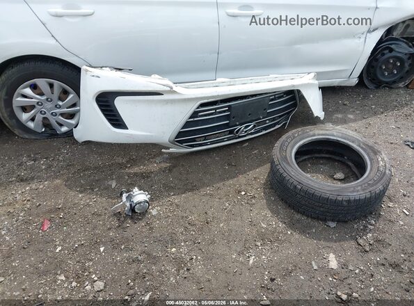 5NPD74LF1HH195206 2017 HYUNDAI ELANTRA Белый Вид щитка приборов