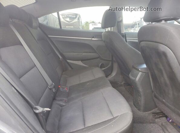 5NPD74LF2JH308327 2018 HYUNDAI ELANTRA Gray 