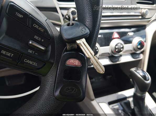 5NPD74LF2KH456463 2019 HYUNDAI ELANTRA Blue Dashboard view