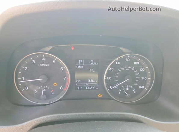 5NPD74LF4HH085069 2017 HYUNDAI ELANTRA White 