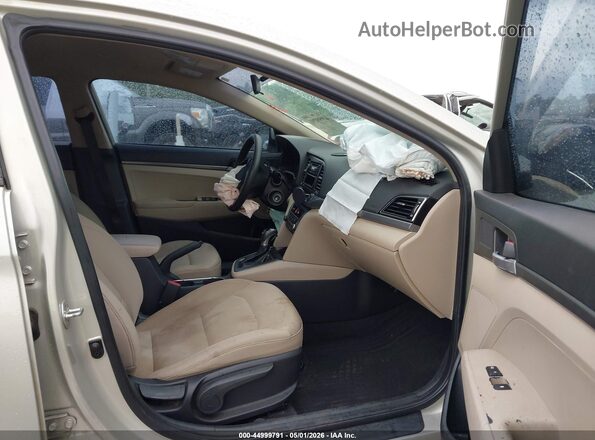 5NPD74LF4HH149188 2017 HYUNDAI ELANTRA Champagne Vista interior delantera