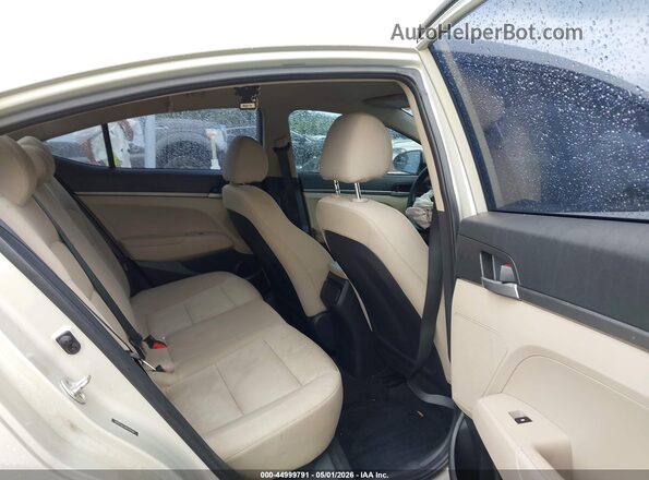 5NPD74LF4HH149188 2017 HYUNDAI ELANTRA Champagne Vista de la etiqueta del VIN