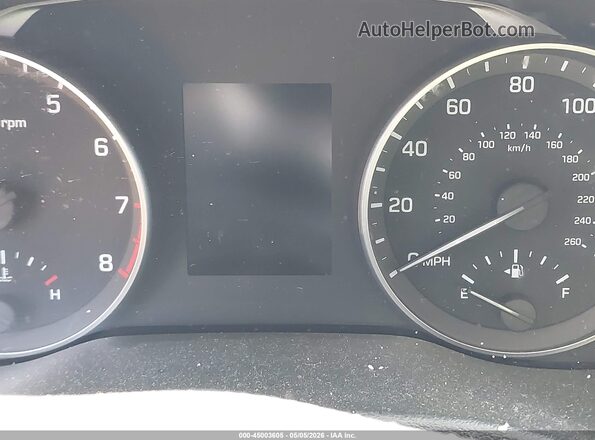 5NPD74LF4JH381117 2018 HYUNDAI ELANTRA Silver სალონის 360-გრადუსიანი ხედი