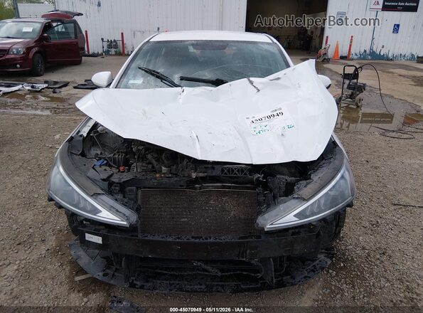 5NPD74LF4KH448042 2019 HYUNDAI ELANTRA White Rear interior view
