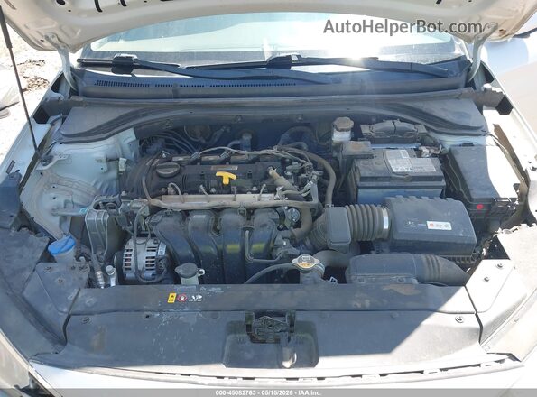 5NPD74LF4KH476861 2019 HYUNDAI ELANTRA Silver Rear view