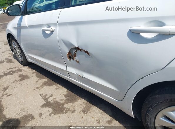 5NPD74LF6HH098924 2017 HYUNDAI ELANTRA White 