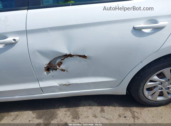 5NPD74LF6HH098924 2017 HYUNDAI ELANTRA White 
