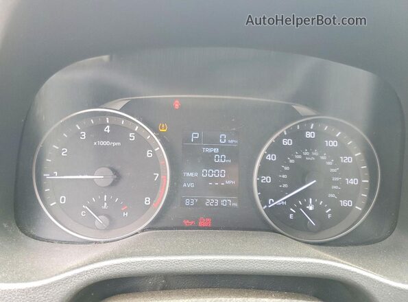 5NPD74LF7HH199552 2017 HYUNDAI ELANTRA Red 