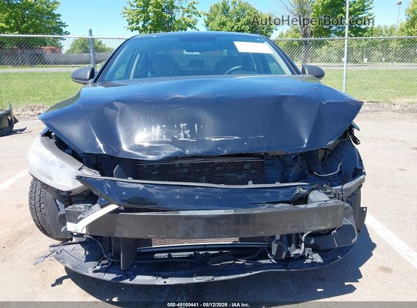 5NPD74LF7JH237884 2018 HYUNDAI ELANTRA Black Widok z przodu
