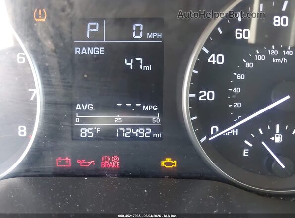 5NPD74LF9HH100178 2017 HYUNDAI ELANTRA Серебряный Вид задних сидений