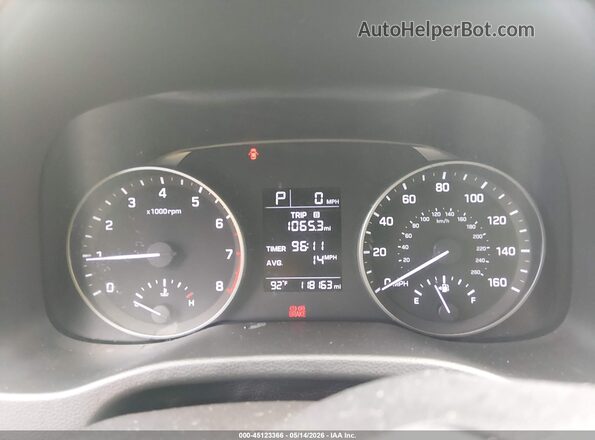 5NPD74LF9JH351451 2018 HYUNDAI ELANTRA White Widok tylnych siedzeń