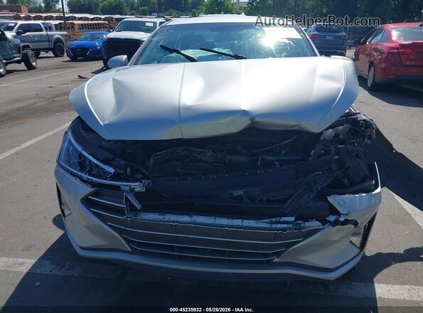 5NPD74LF9KH446741 2019 HYUNDAI ELANTRA Серый Вид спереди