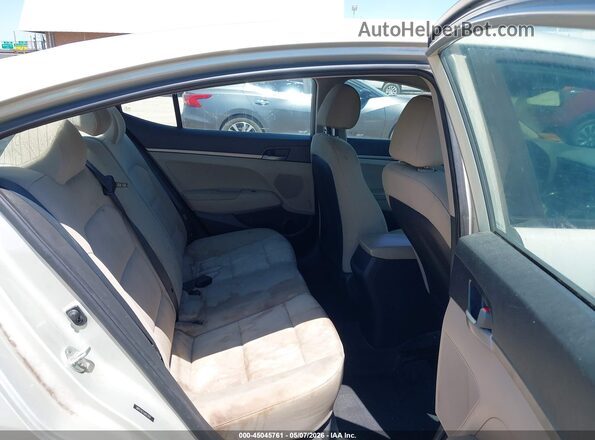 5NPD74LFXJH213157 2018 HYUNDAI ELANTRA Silver Vista de la etiqueta del VIN