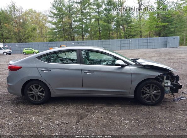 5NPD84LF0HH015274 2017 HYUNDAI ELANTRA Silver Rear interior view