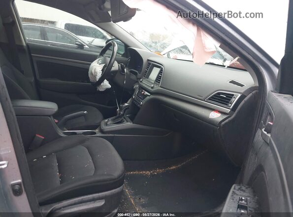 5NPD84LF0HH161142 2017 HYUNDAI ELANTRA Silver წინა სალონის ხედი