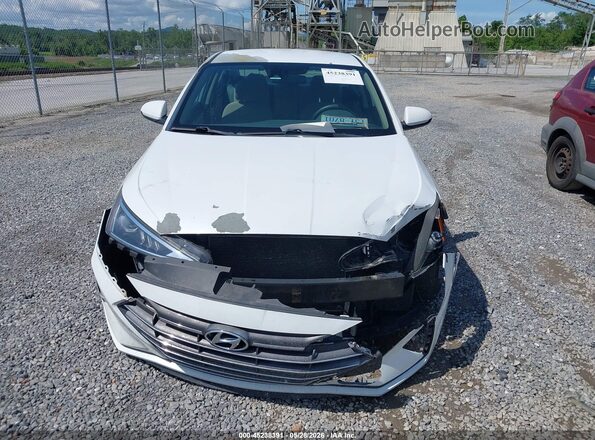 5NPD84LF0KH465577 2019 HYUNDAI ELANTRA Белый Вид щитка приборов