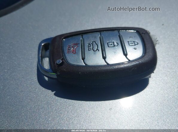 5NPD84LF1JH277195 2018 HYUNDAI ELANTRA Silver წინა პანელის ხედი