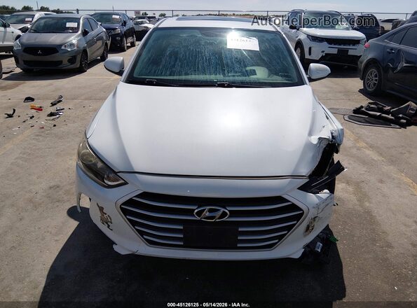 5NPD84LF1JH303200 2018 HYUNDAI ELANTRA White Widok zestawu wskaźników