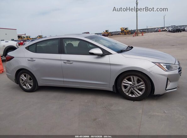 5NPD84LF1KH475728 2019 HYUNDAI ELANTRA Silver Widok wnętrza 360 stopni
