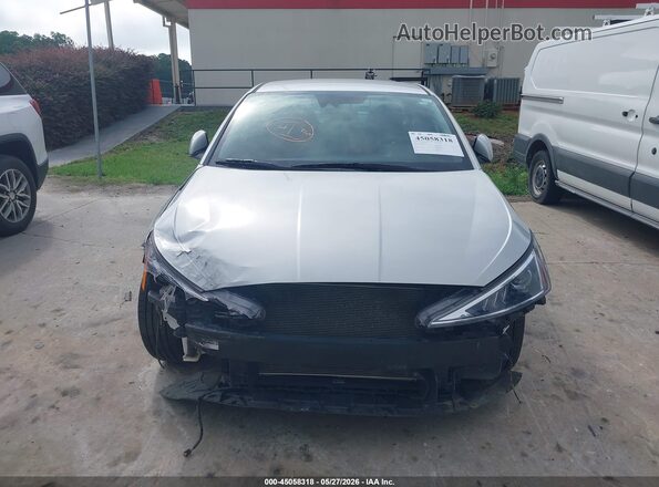 5NPD84LF1LH528476 2020 HYUNDAI ELANTRA Silver Rear interior view