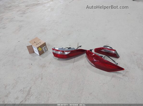 5NPD84LF2HH089201 2017 HYUNDAI ELANTRA Red Vista del cuadro de instrumentos