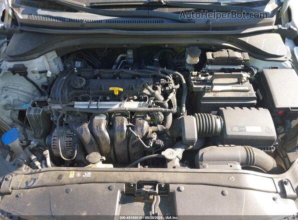 5NPD84LF2HH095659 2017 HYUNDAI ELANTRA Silver Вид ззаду