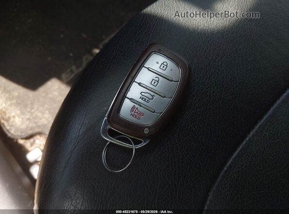5NPD84LF2HH140311 2017 HYUNDAI ELANTRA Black Առջևի վահանակի տեսք