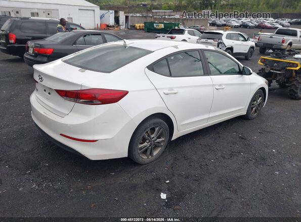 5NPD84LF2JH241788 2018 HYUNDAI ELANTRA White 
